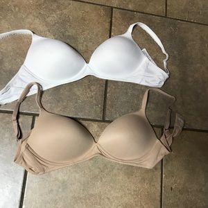 Victoria’s Secret 38C soft no wire T-shirt bras